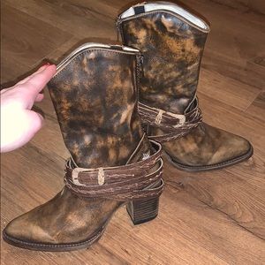 Freebird by Steven boots